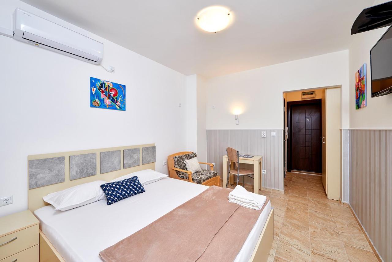 Студио Патрисия Pomorie Exterior foto